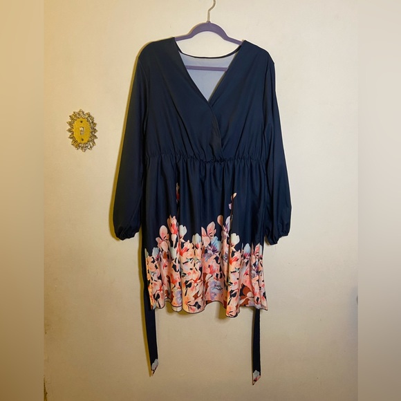 Shein Floral Dress - Picture 2 of 9